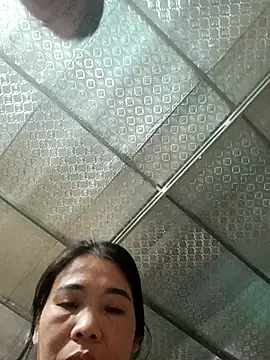 Snapshot of Nahata-suki chatting on 11-01-25, 05:09 Nahata-suki online show from 11-01-25, 05:09