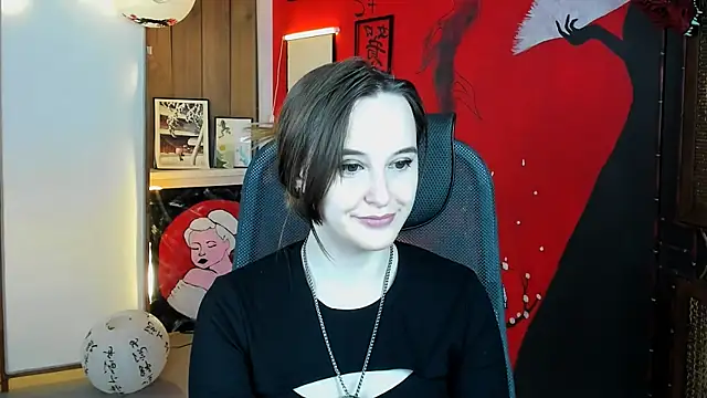 IreneBailey online show from 11-18-25, 09:14