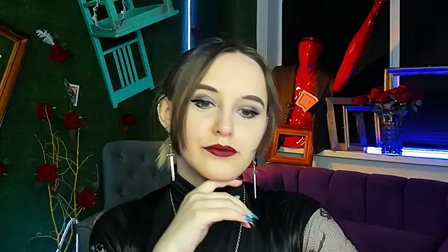 IreneBailey online show from 11-29-25, 09:23