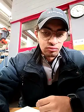 KaTorino online show from 10-31-25, 09:43