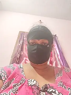 pujapujarrrr online show from 12-19-25, 05:03