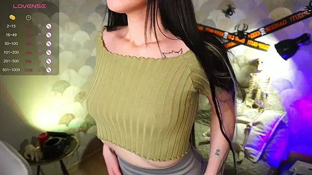 Snapshot of xannybunny_ chatting on 10-30-25, 02:51 xannybunny  online show from 10-30-25, 02:51