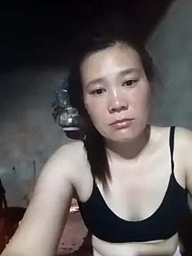 Snapshot of -Lana-123 chatting on 04-15-26, 09:37 -Lana-123 online show from 04-15-26, 09:37