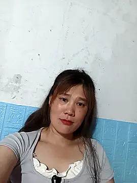Snapshot of -Lana-123 chatting on 05-03-26, 06:03 -Lana-123 online show from 05-03-26, 06:03