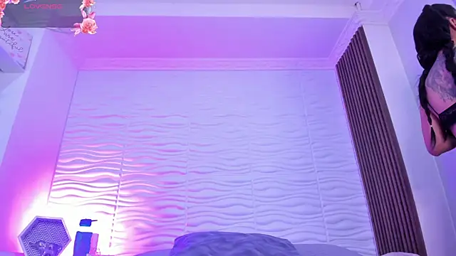 AudreyHayworth online show from 11-28-25, 11:46