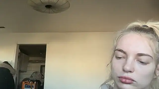 Snapshot of lanasharapovaxxx chatting on 01-09-26, 09:38 lanasharapovaxxx online show from 01-09-26, 09:38