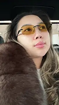 limkiss online show from 12-20-25, 08:21