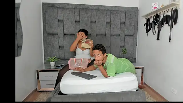 DamianandEva online show from 04-04-26, 12:46