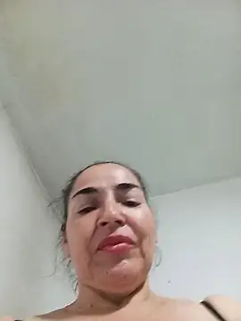 Snapshot of MaryRoze_ chatting on 06-19-26, 12:15 MaryRoze online show from 06-19-26, 12:15