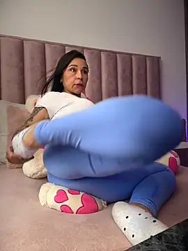 Natural BIGASS Nina online show from 06-29-26, 07:58