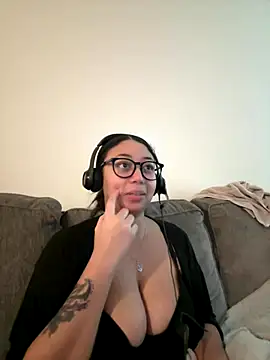 minha baby online show from 12-13-25, 10:04