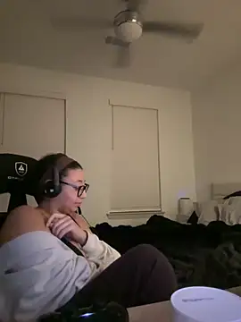 minha baby online show from 04-12-26, 09:14