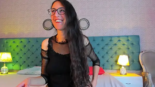 GirafMusic online show from 03-12-26, 01:50