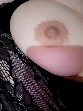 Nouna-loca online show from 11-05-25, 04:34