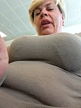 MilkySky online show from 03-09-26, 10:30