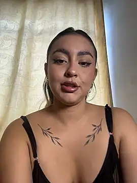 Elina Hills online show from 03-23-26, 07:07