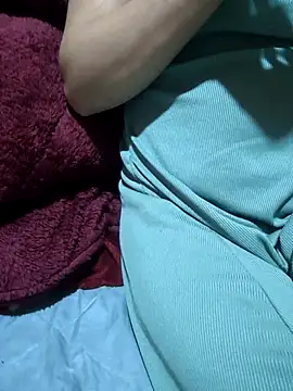 Snapshot of Kevin-xx chatting on 12-03-25, 10:52 Kevin-xx online show from 12-03-25, 10:52