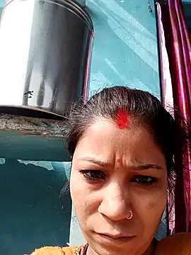 Snapshot of Sangita_g chatting on 11-25-25, 06:46 Sangita g online show from 11-25-25, 06:46