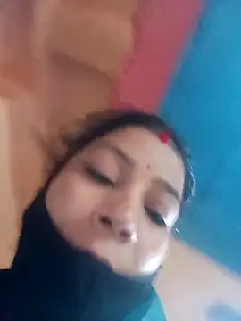 Snapshot of Sangita_g chatting on 03-18-26, 05:21 Sangita g online show from 03-18-26, 05:21