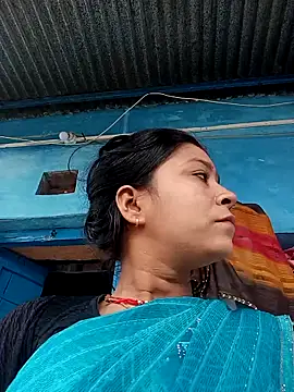 Snapshot of Sangita_g chatting on 04-01-26, 03:40 Sangita g online show from 04-01-26, 03:40