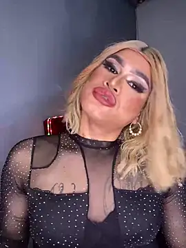 melani ferraraa  online show from 04-25-26, 04:04