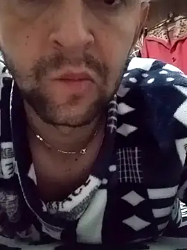 Snapshot of xxxBaronrojoxxx chatting on 11-02-25, 10:01 xxxBaronrojoxxx online show from 11-02-25, 10:01