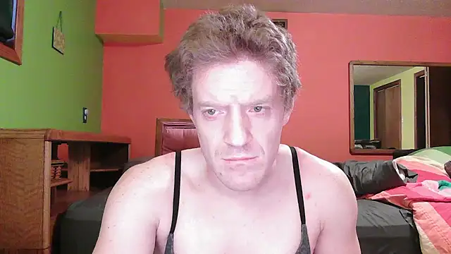 glamtransgoddess15 online show from 11-15-25, 09:11
