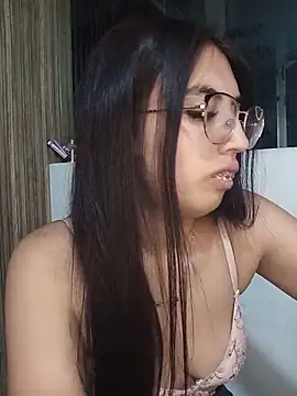 Valk submissive online show from 03-28-26, 04:45