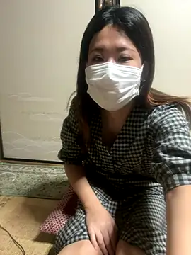 Snapshot of tsuk4s4_ chatting on 11-04-25, 02:43 tsuk4s4  online show from 11-04-25, 02:43