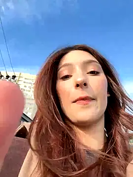 LilluKatten online show from 11-20-25, 10:15