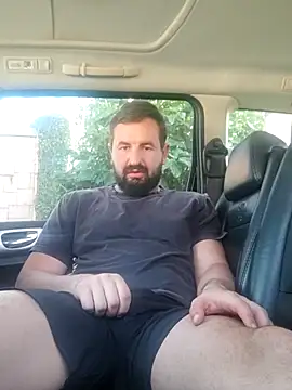 Snapshot of rooliv1 chatting on 11-21-25, 06:17 rooliv1 online show from 11-21-25, 06:17