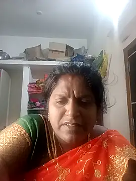 Snapshot of suganthi143 chatting on 11-01-25, 03:25 suganthi143 online show from 11-01-25, 03:25