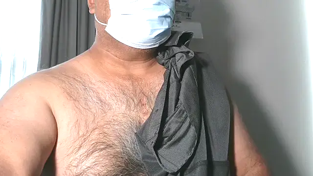 Snapshot of SUN-MON-69 chatting on 11-11-25, 04:07 SUN-MON-69 online show from 11-11-25, 04:07