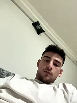 yasinesra757  online show from 01-05-26, 10:13