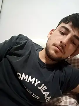 yasinesra757  online show from 02-08-26, 02:04