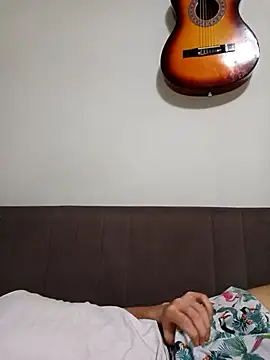 yasinesra757  online show from 04-09-26, 07:41