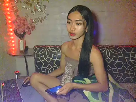 queensilver online show from 12-03-25, 03:54