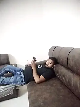 Snapshot of Itz_shila_ chatting on 10-30-25, 08:31 Itz shila  online show from 10-30-25, 08:31