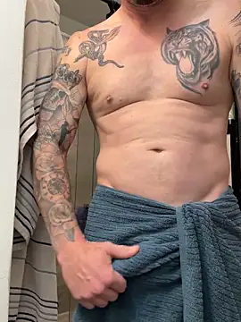 RobsBigD online show from 11-23-25, 04:51