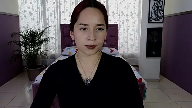 Snapshot of alaia_skater chatting on 12-01-25, 07:08 alaia skater online show from 12-01-25, 07:08