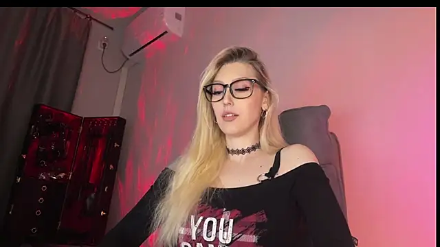 Liya Liss online show from 03-08-26, 02:04