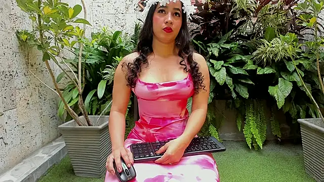 Staarhot online show from 02-20-26, 12:27