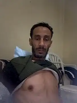 Snapshot of walide100000 chatting on 03-31-26, 09:15 walide100000 online show from 03-31-26, 09:15