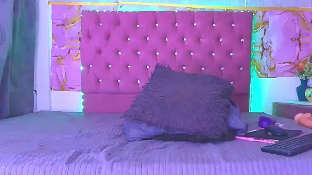 nikol sexxx online show from 02-05-26, 04:17