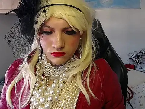 VanesaCrossic online show from 10-19-25, 06:47