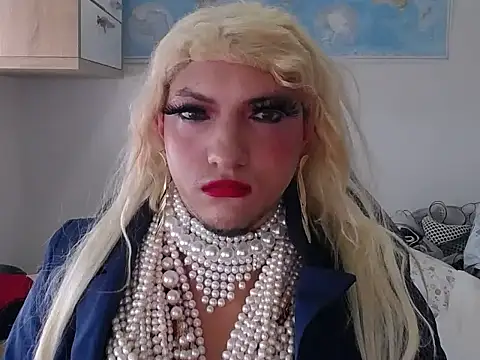 VanesaCrossic online show from 03-01-26, 08:38