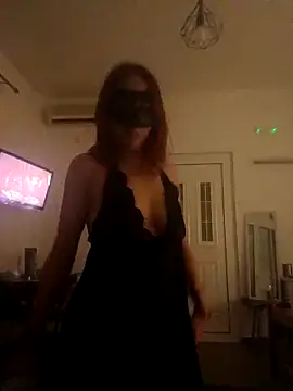 molly qu online show from 11-16-25, 09:42