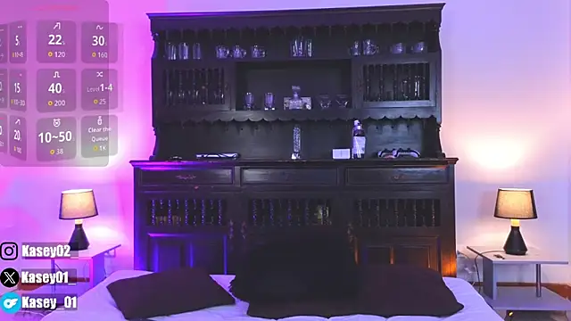 kasey  online show from 02-17-26, 08:04