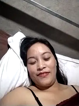 Snapshot of Alice-567 chatting on 11-03-25, 02:46 Alice-567 online show from 11-03-25, 02:46