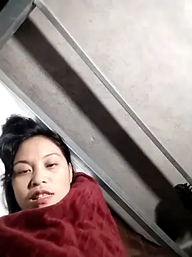 Snapshot of Alice-567 chatting on 11-03-25, 05:25 Alice-567 online show from 11-03-25, 05:25